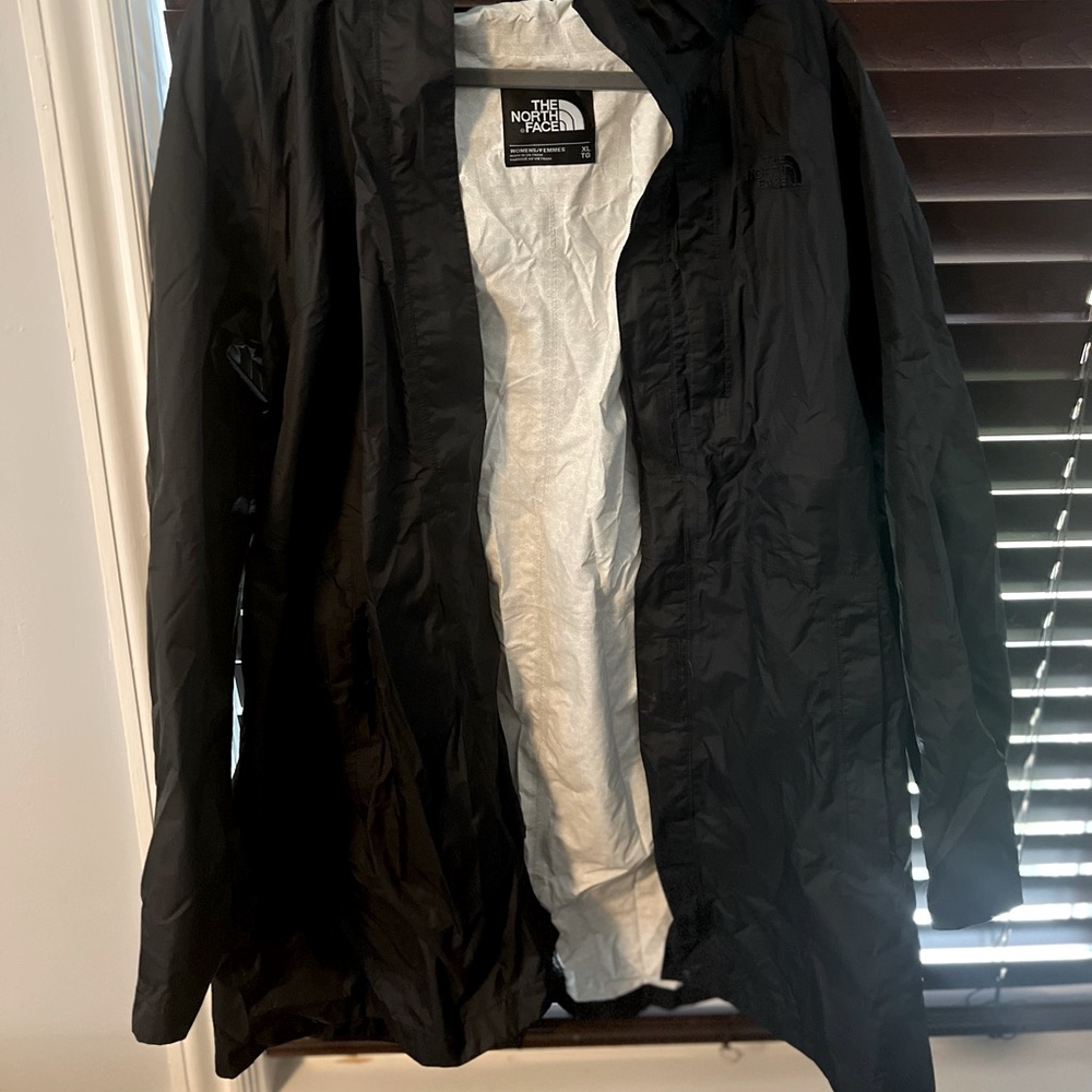 Womens the north face rain jacket. Brand new no tags. XL